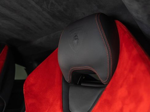 Used 2015 Lamborghini Huracan LP 610-4 image 21