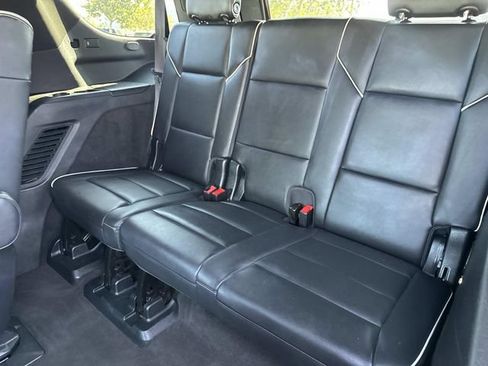 Used 2023 Cadillac Escalade Sport AWD/4WD image 34