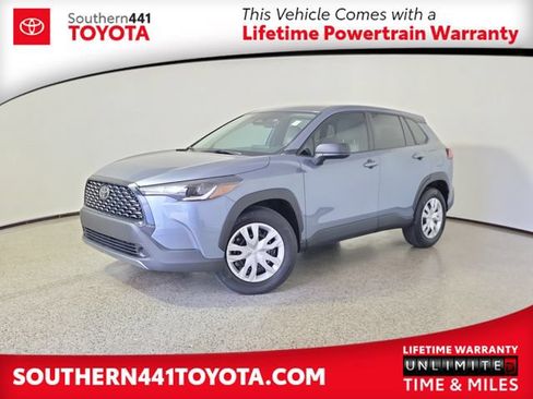 Used 2025 Toyota Corolla Cross L FWD image 1
