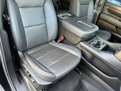 Used 2023 Chevrolet Tahoe High Country image 25