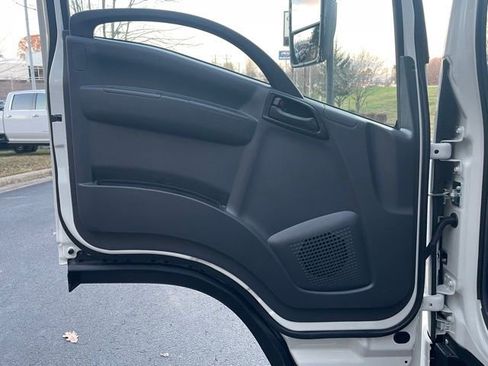 New 2025 Chevrolet Low Cab Forward RWD image 9