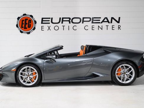 Used 2018 Lamborghini Huracan LP 580-2 image 7