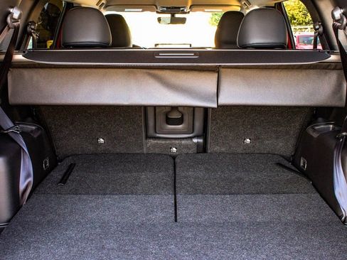 New 2025 Mitsubishi Outlander SE image 45