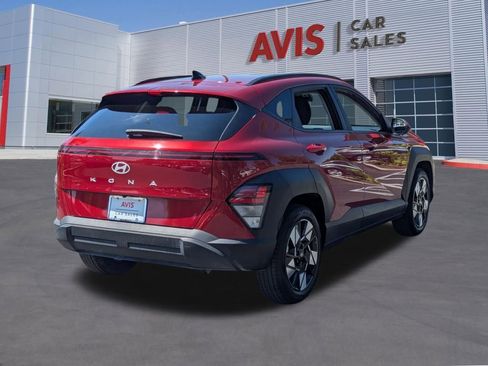 Used 2025 Hyundai Kona SEL FWD image 6
