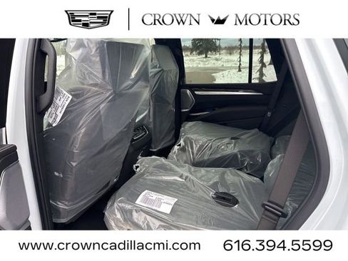 New 2026 Cadillac Escalade Platinum Luxury w/ LPO, Floor Liner Package image 17