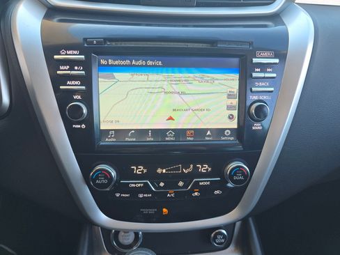 Used 2017 Nissan Murano S w/ Navigation Package image 21