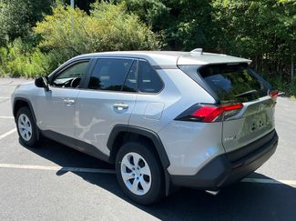 Used 2023 Toyota RAV4 LE AWD/4WD video 3