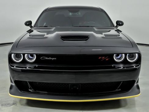 Used 2023 Dodge Challenger R/T Scat Pack RWD image 4
