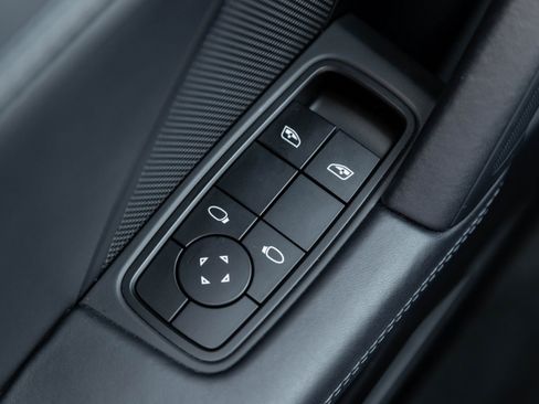 Used 2022 Porsche 911 GT3 image 18