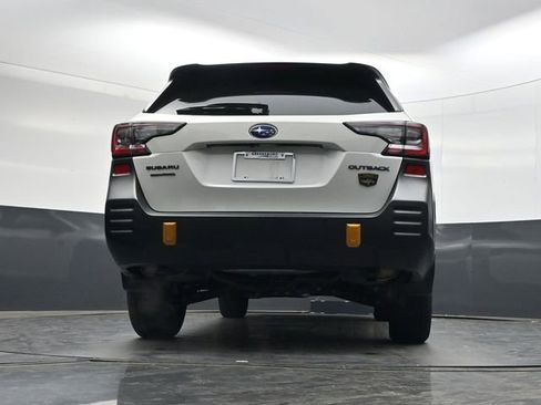 Used 2025 Subaru Outback Wilderness w/ Wilderness Package AWD/4WD image 31