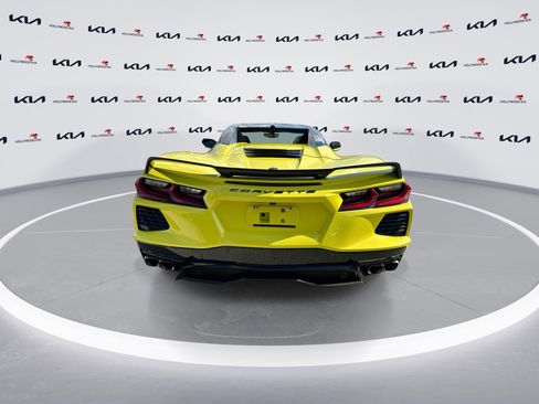 Used 2023 Chevrolet Corvette Stingray Convertible w/ Z51 Performance Package image 7