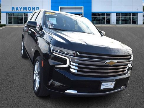 Certified 2023 Chevrolet Tahoe High Country w/ Premium Package image 9