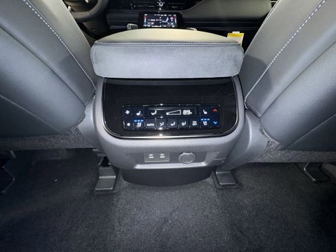 New 2026 INFINITI QX80 Autograph image 30