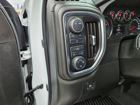 Used 2020 Chevrolet Silverado 3500 LT AWD/4WD image 25