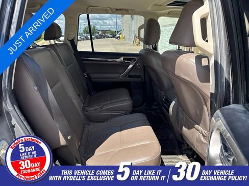 Used 2020 Lexus GX 460 Luxury w/ Luxury Sport Package AWD/4WD image 6