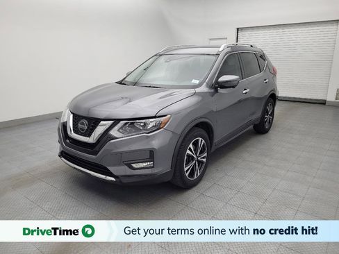 Used 2019 Nissan Rogue SV w/ Premium Package FWD image 1