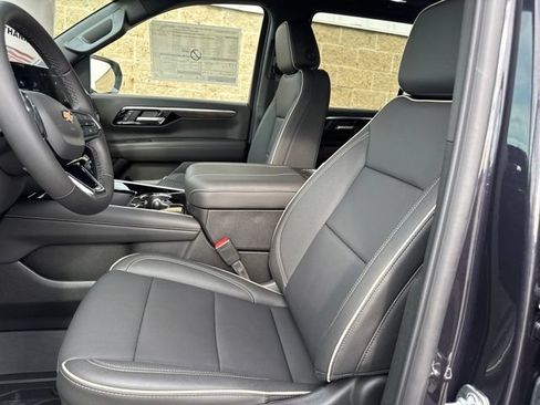 New 2026 Chevrolet Tahoe Premier w/ Sun And Tow Package AWD/4WD image 18