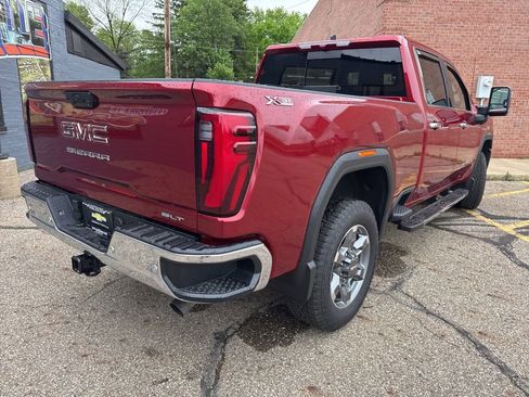 Used 2026 GMC Sierra 2500 SLT w/ SLT Premium Package AWD/4WD image 3