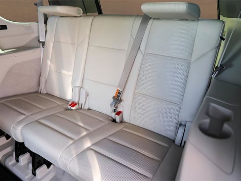 Certified 2025 Cadillac Escalade Sport Platinum image 23