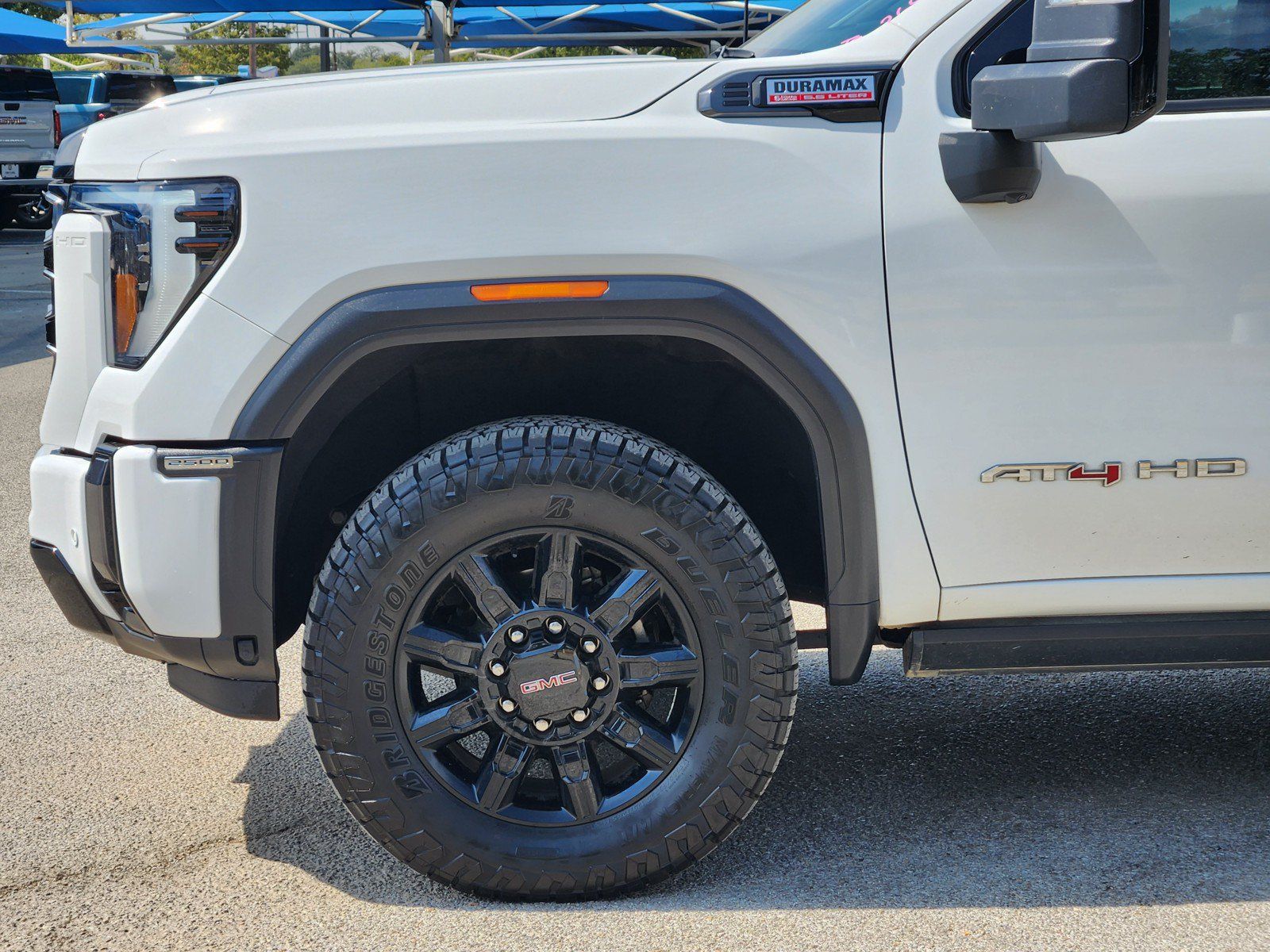 Used 2024 GMC Sierra 2500 AT4 w/ AT4 Premium Plus Package AWD/4WD image 27