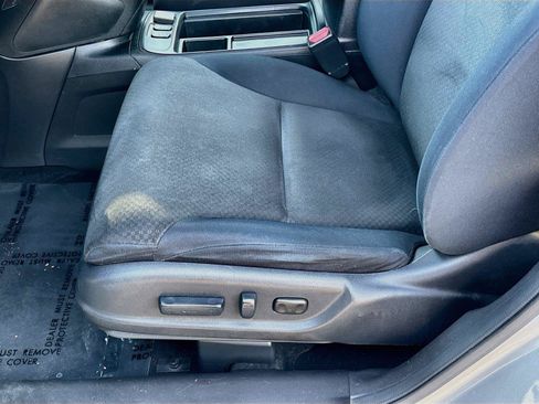Used 2015 Honda CR-V EX image 18
