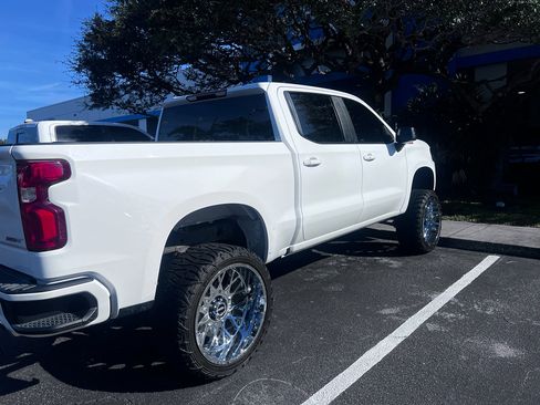 Used 2021 Chevrolet Silverado 1500 RST w/ Z71 Off-Road Package image 4
