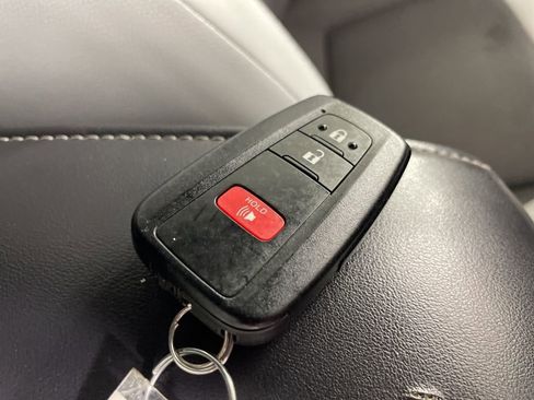 Used 2022 Toyota Corolla XSE image 42