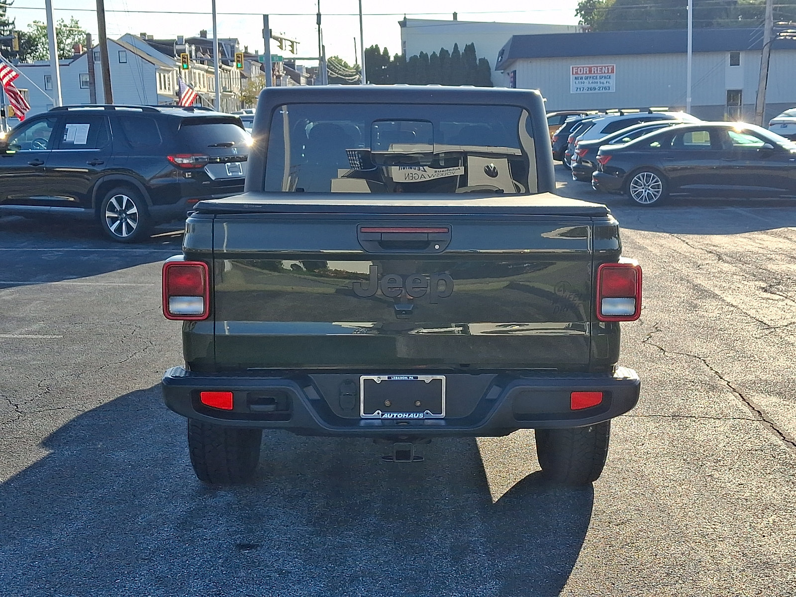 Used 2022 Jeep Gladiator Sport AWD/4WD image 5