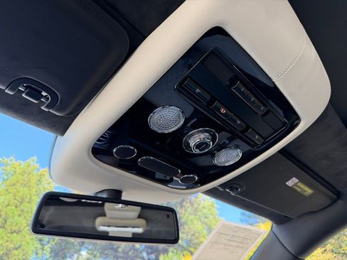 Used 2018 Bentley Flying Spur S V8 image 30