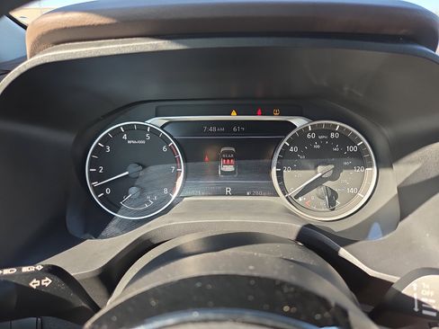 Used 2023 Nissan Rogue SV image 18