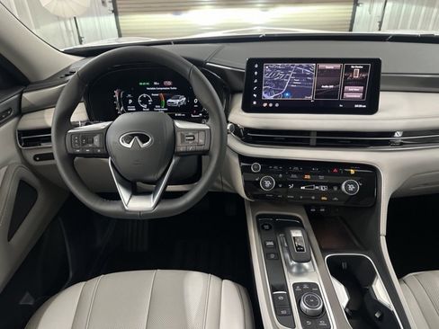 Used 2026 INFINITI QX60 Pure image 18