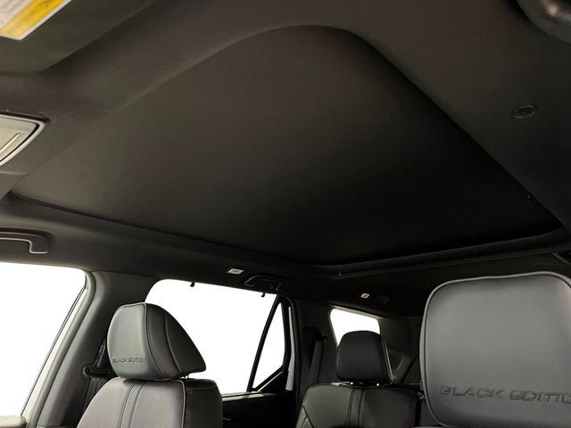 New 2025 Honda Pilot Black Edition image 24