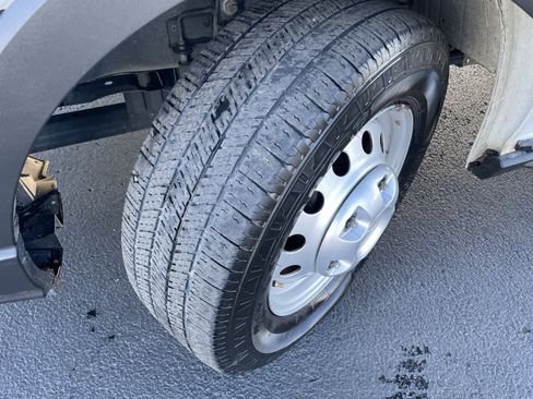 Used 2023 Ford Transit 250 148 High Roof AWD image 14