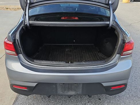 Used 2020 Kia Rio S image 13