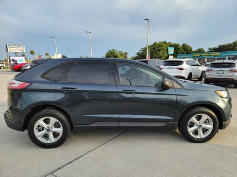 Used 2022 Ford Edge SE AWD/4WD image 6
