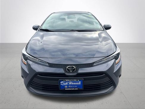Used 2024 Toyota Corolla LE FWD image 3