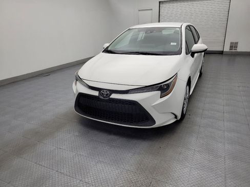 Used 2020 Toyota Corolla LE image 15