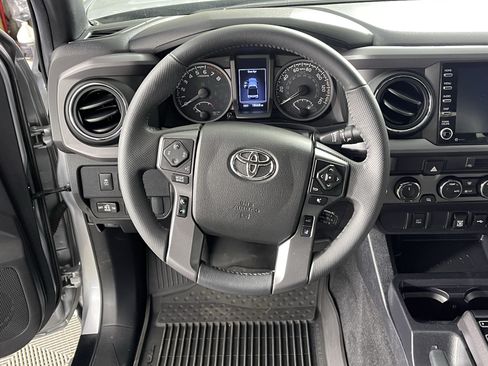Used 2023 Toyota Tacoma TRD Off-Road AWD/4WD image 13