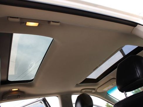 Used 2020 Nissan Pathfinder Platinum w/ Cargo Package FWD image 57