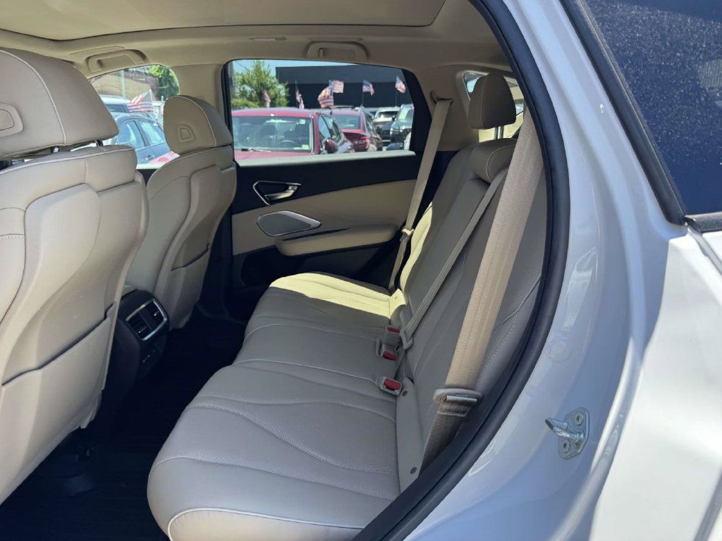 Used 2023 Acura RDX w/ Advance Package AWD/4WD image 12