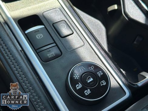Used 2024 Nissan Pathfinder Platinum AWD/4WD image 36