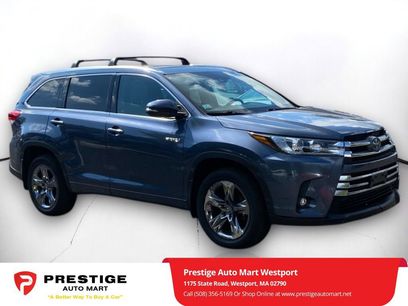 Used 2019 Toyota Highlander Limited Platinum