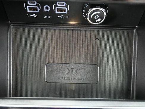 Used 2023 Jeep Grand Cherokee L Laredo w/ Luxury Tech Group I AWD/4WD image 22