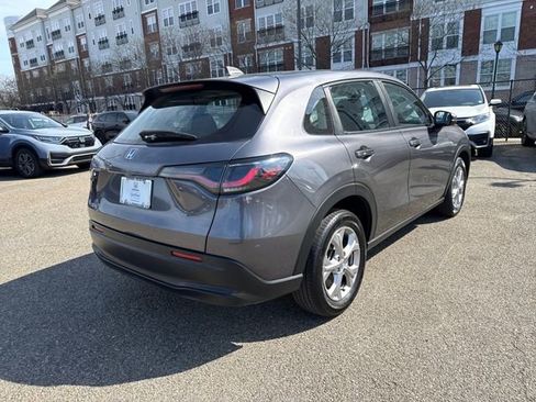 Used 2024 Honda HR-V LX image 16