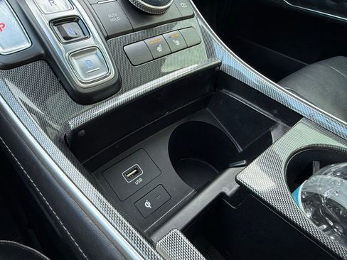 Used 2022 Hyundai Santa Fe SEL w/ Convenience + Premium Package image 19