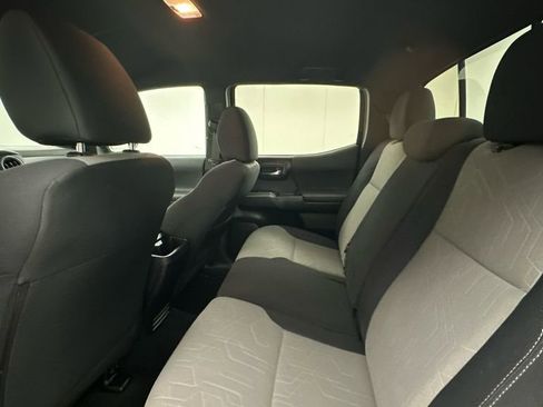 Certified 2023 Toyota Tacoma TRD Off-Road image 10