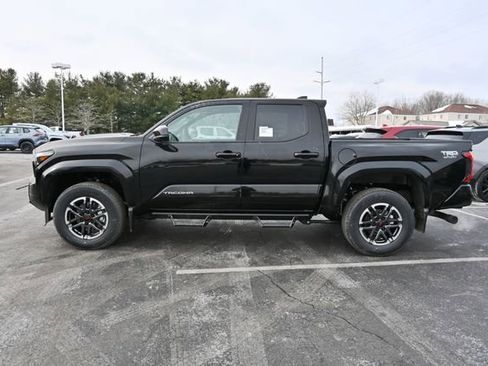 New 2026 Toyota Tacoma TRD Sport AWD/4WD image 4