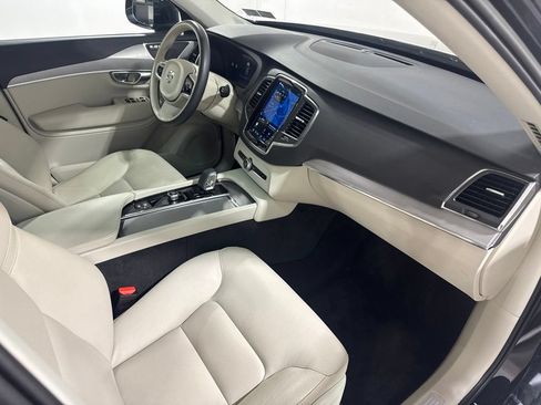 Used 2023 Volvo XC90 B5 Core w/ Climate Package AWD/4WD image 28
