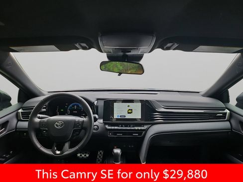 Used 2025 Toyota Camry SE FWD image 39