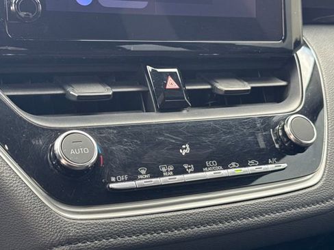 Used 2024 Toyota Corolla SE image 21